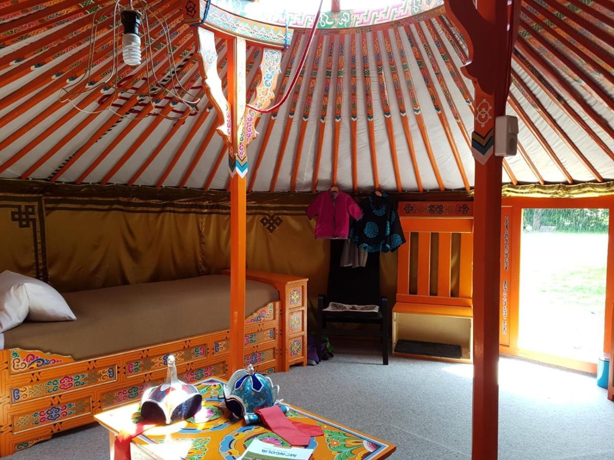 Pension New Nomads Zesch Екстериор снимка
